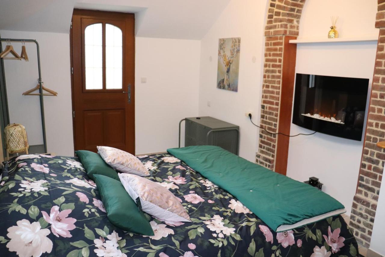 Bed and Breakfast Le Jardin Des Roses Gerponville Экстерьер фото